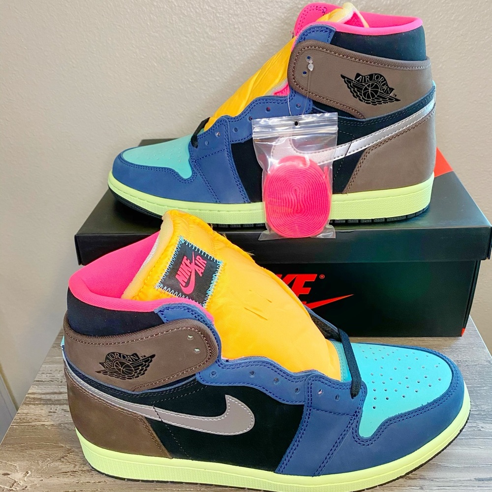 Jordan 1 Retro High Tokyo Bio Hack - Picture 6 of 8